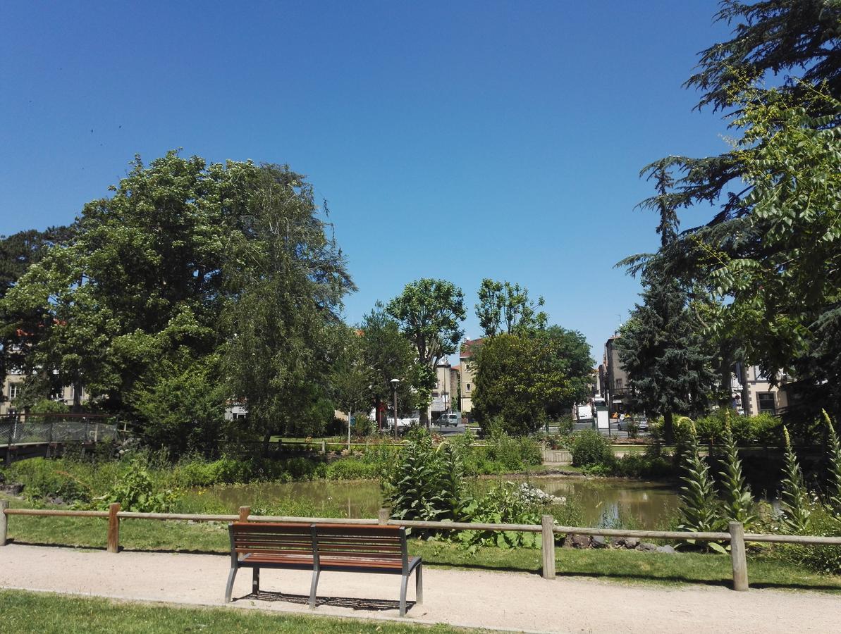 Hotel Du Square Riom Dış mekan fotoğraf